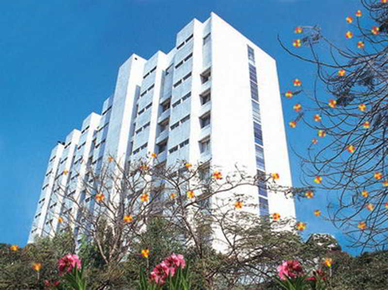 Grand Mercure Vadodara Surya Palace Dış mekan fotoğraf