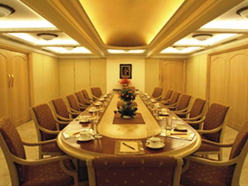 Grand Mercure Vadodara Surya Palace Konforlar fotoğraf